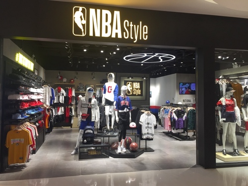 突破服饰概念,塑造潮流象征,NBA Style品牌和店