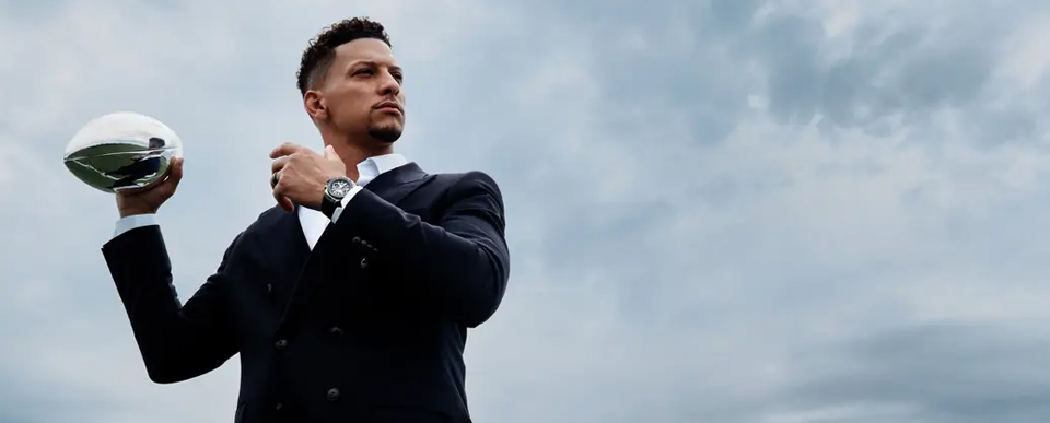 帕特里克·马霍姆斯（PATRICK MAHOMES）加入HUBLOT宇舶表的精英阵容